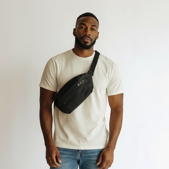 BYLT Basics Other - BYLT Water resistant crossbody bag NWT